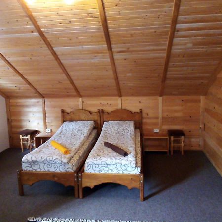 Guest House Mansarda Yaremche Dış mekan fotoğraf