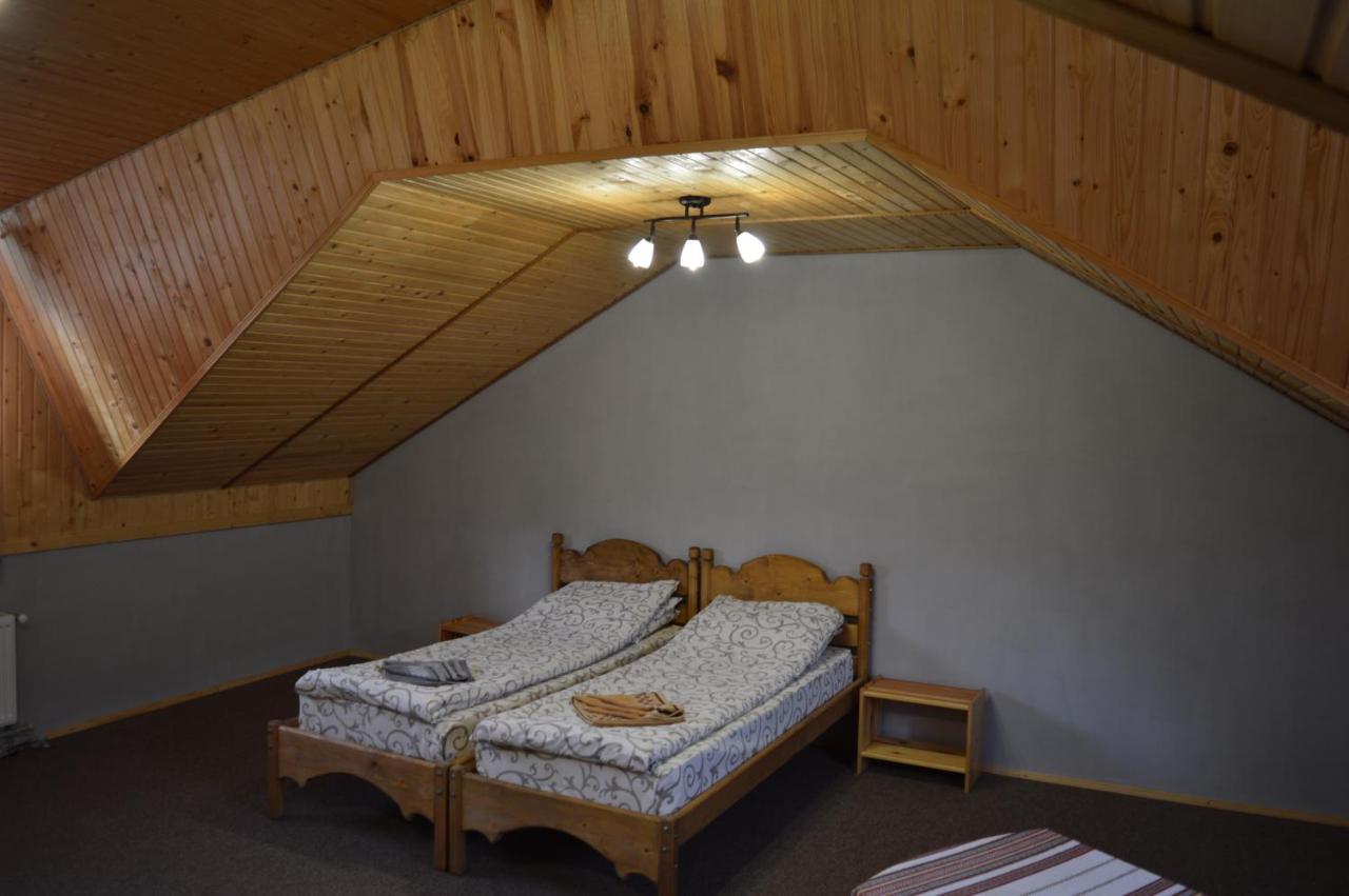 Guest House Mansarda Yaremche Dış mekan fotoğraf
